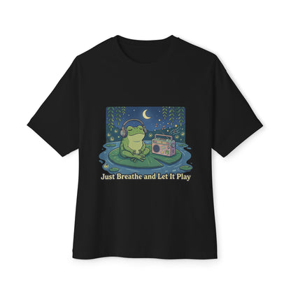 The frog is listening to music  T-shirt