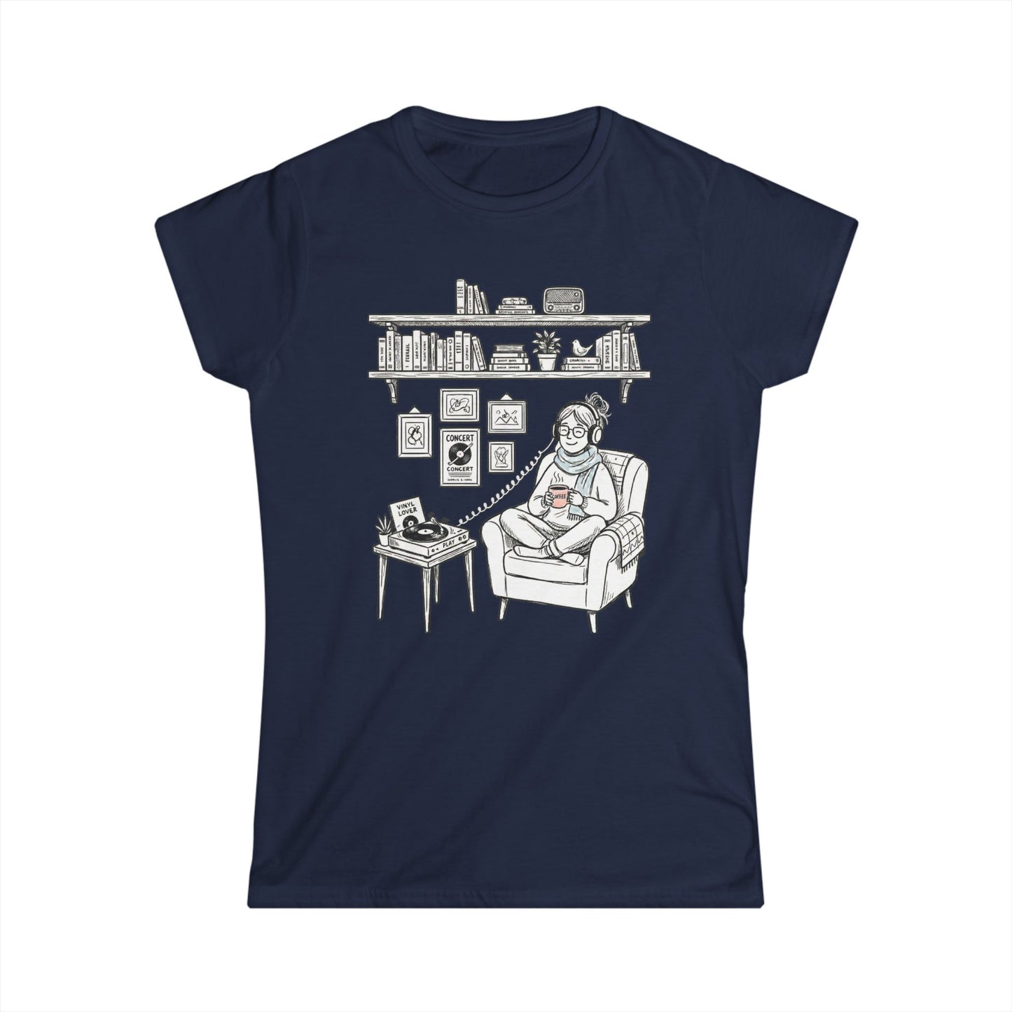 The girl is listening to music - Vinyl records - T-shirt