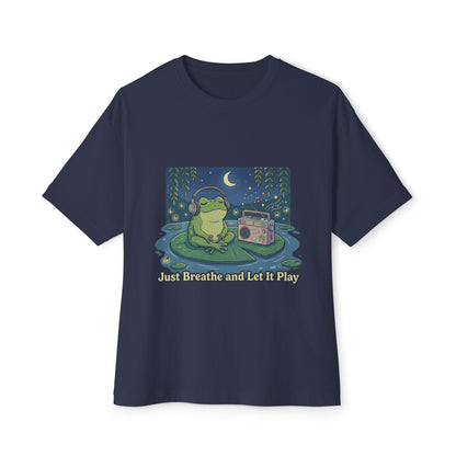 The frog is listening to music  T-shirt