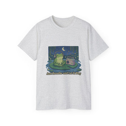 The frog is listening to music  T-shirt