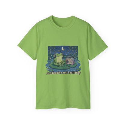 The frog is listening to music  T-shirt