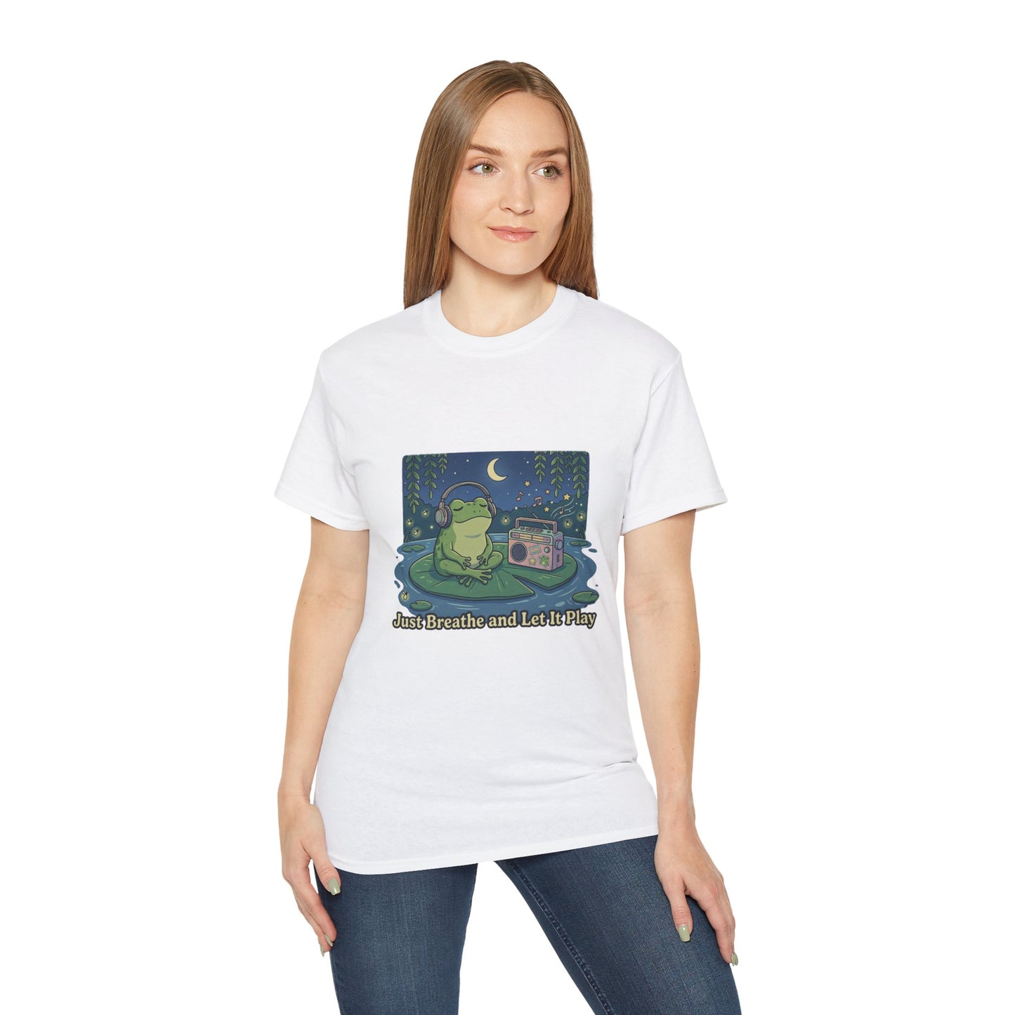The frog is listening to music  T-shirt