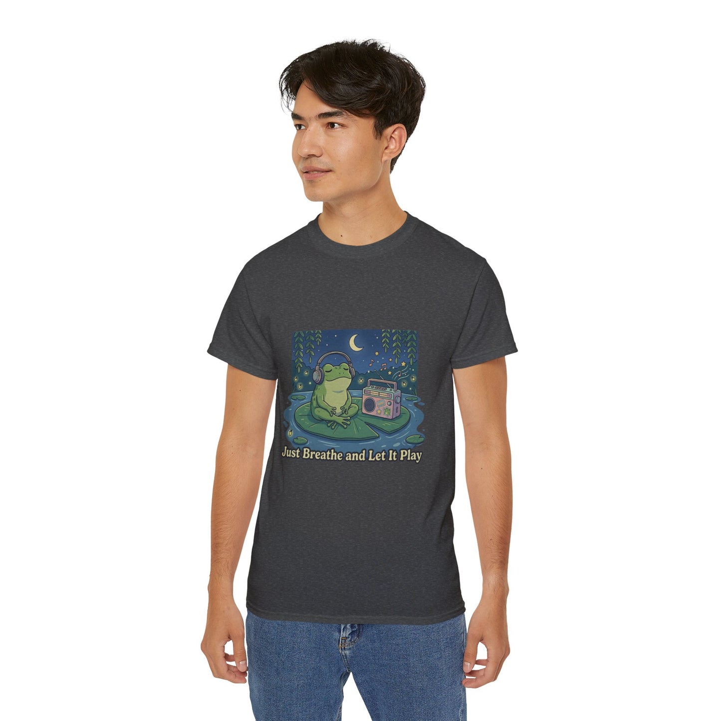 The frog is listening to music  T-shirt