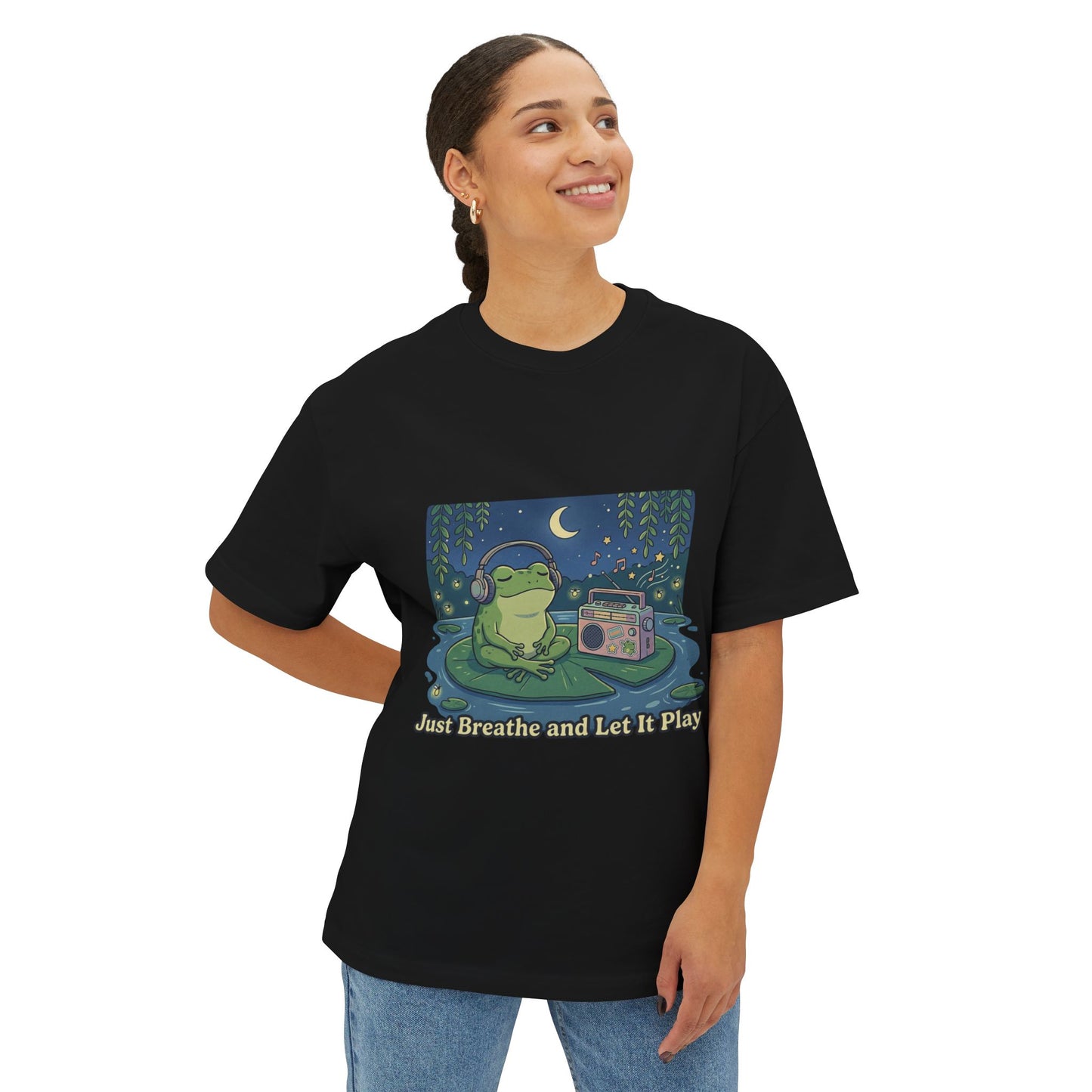 The frog is listening to music  T-shirt