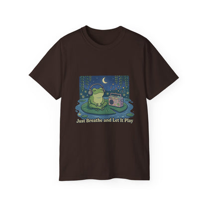 The frog is listening to music  T-shirt