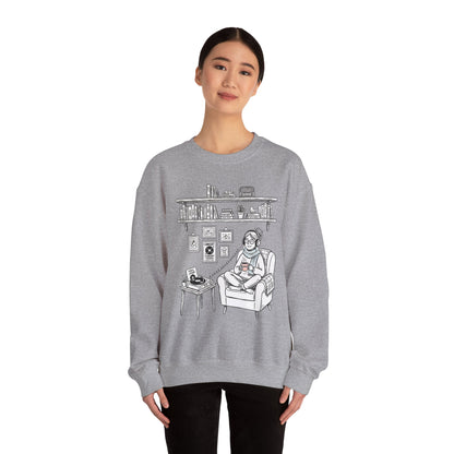 The girl is Listening to Music -  Crewneck Sweatshirt