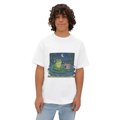 The frog is listening to music  T-shirt