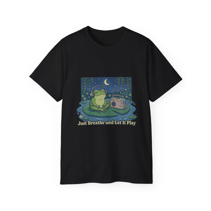 The frog is listening to music  T-shirt